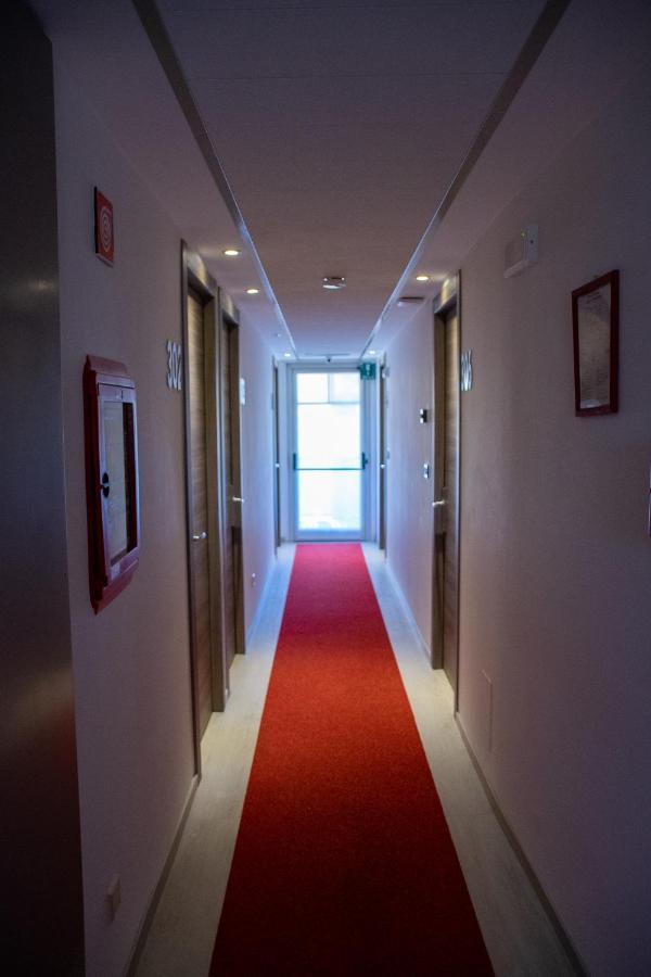 Hotel Garni Villa Fontana Тренто Екстер'єр фото