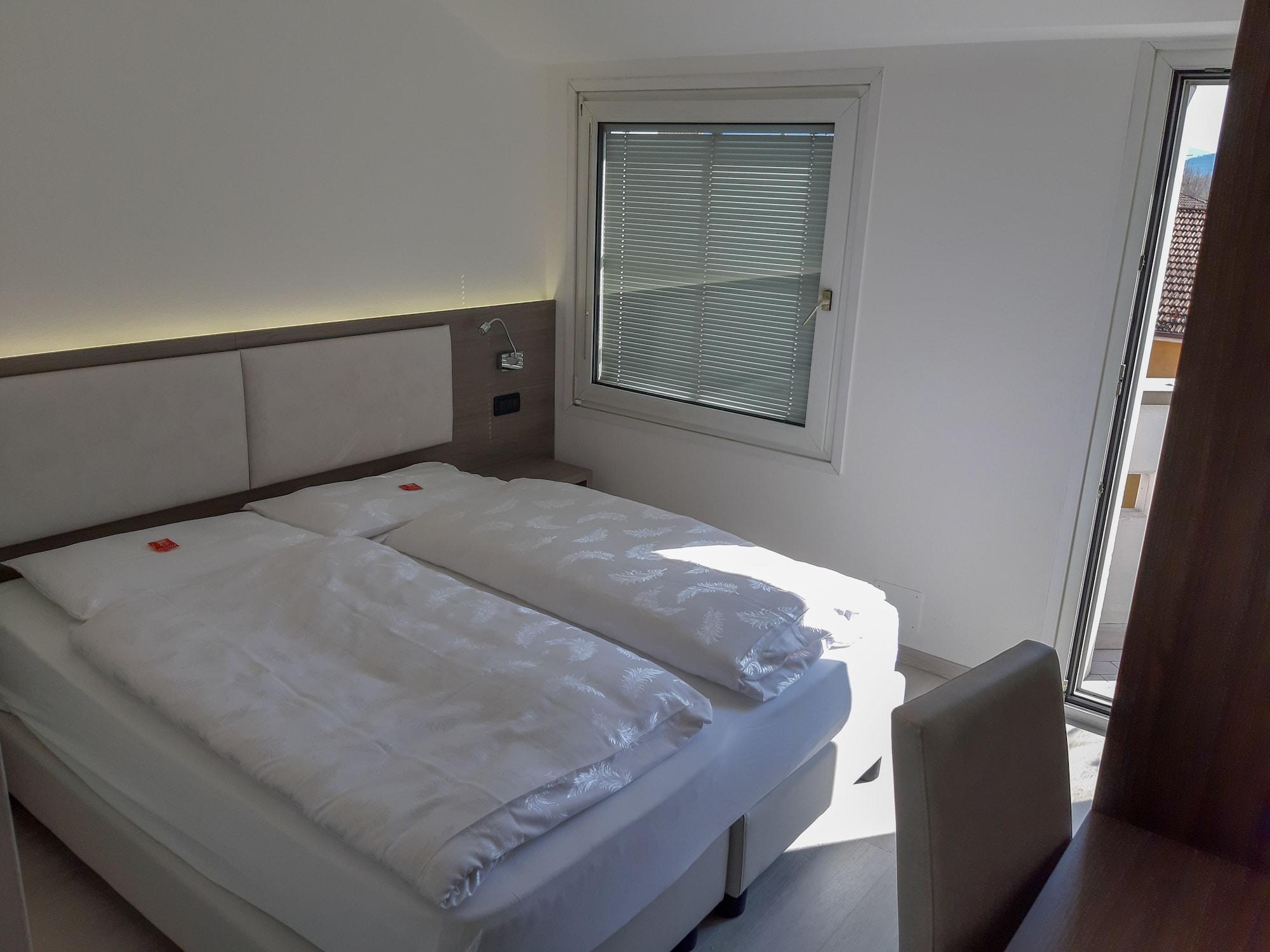 Hotel Garni Villa Fontana Тренто Екстер'єр фото