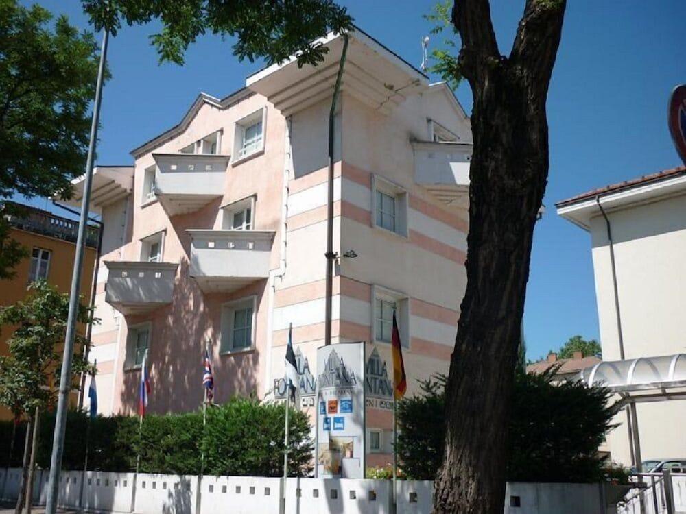 Hotel Garni Villa Fontana Тренто Екстер'єр фото