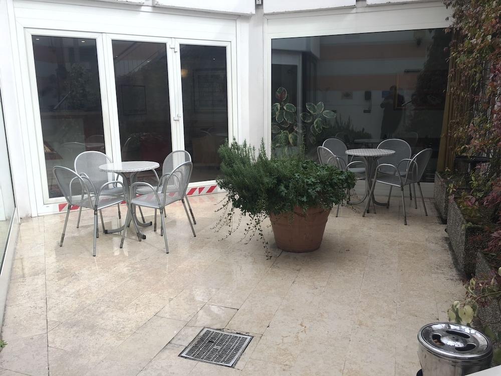 Hotel Garni Villa Fontana Тренто Екстер'єр фото